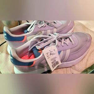 Men's Adidas size 12 blue gray and white